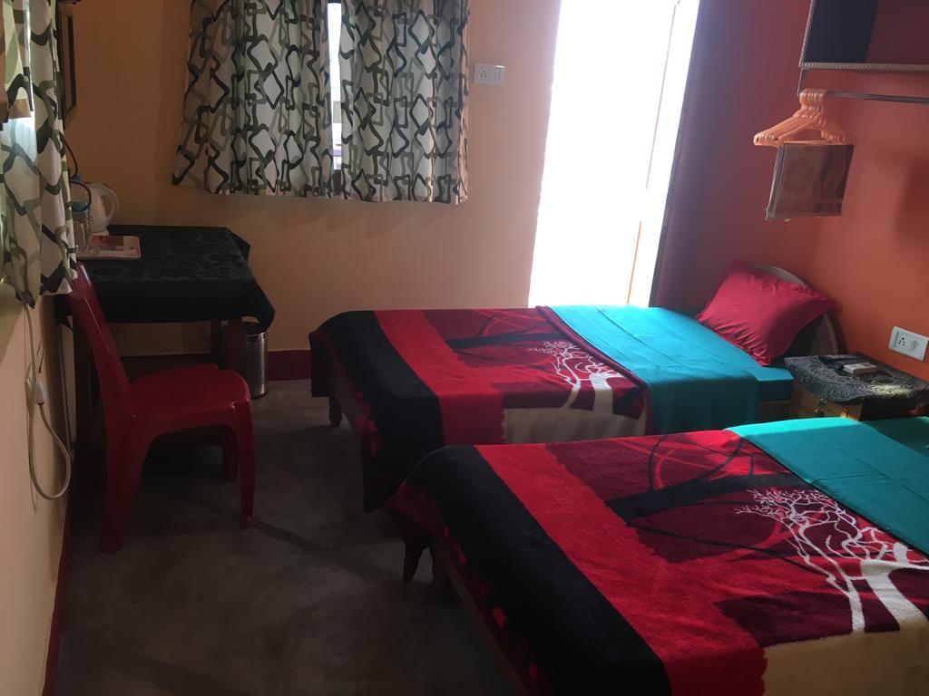 Kundanbazar Guest House Bodh Gaya Exteriör bild