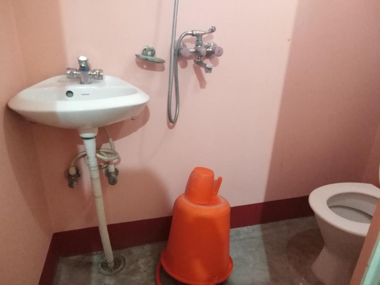Kundanbazar Guest House Bodh Gaya Exteriör bild